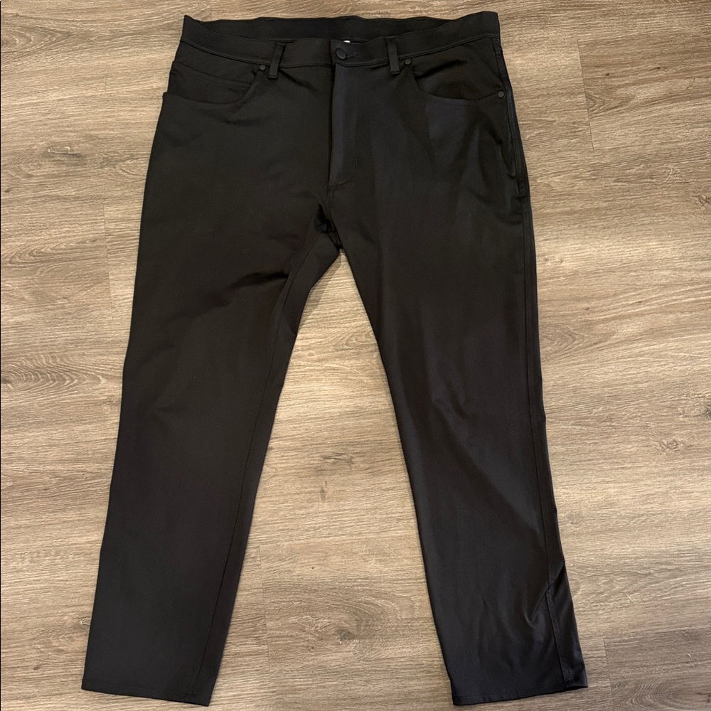 STYLUS Men's Slim Black Jeans